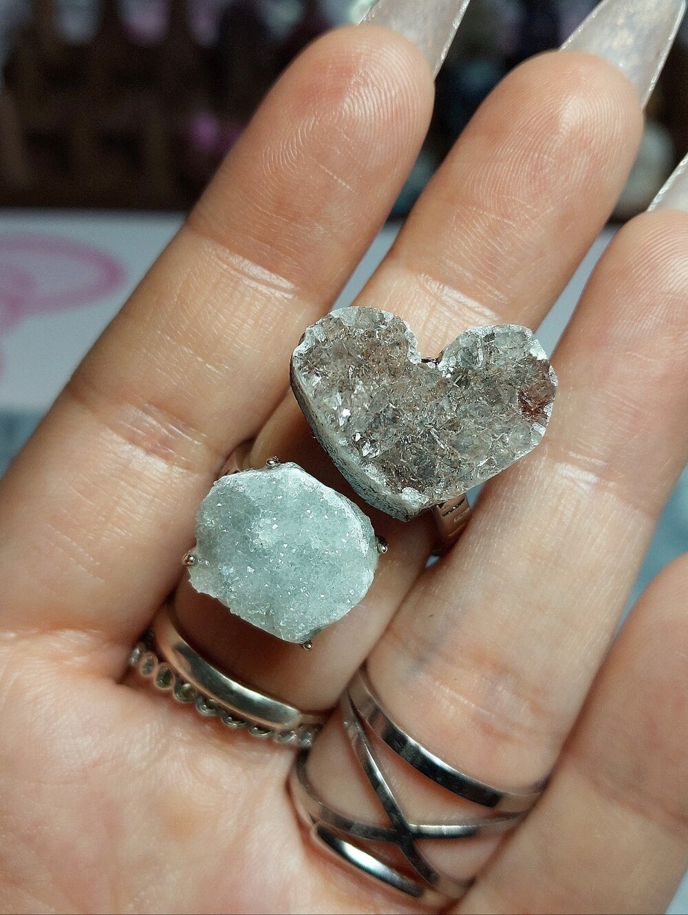 ⚒️ Super 7 Amethyst Heart & Blue Solar Chalsadony Copper Specimen Ring